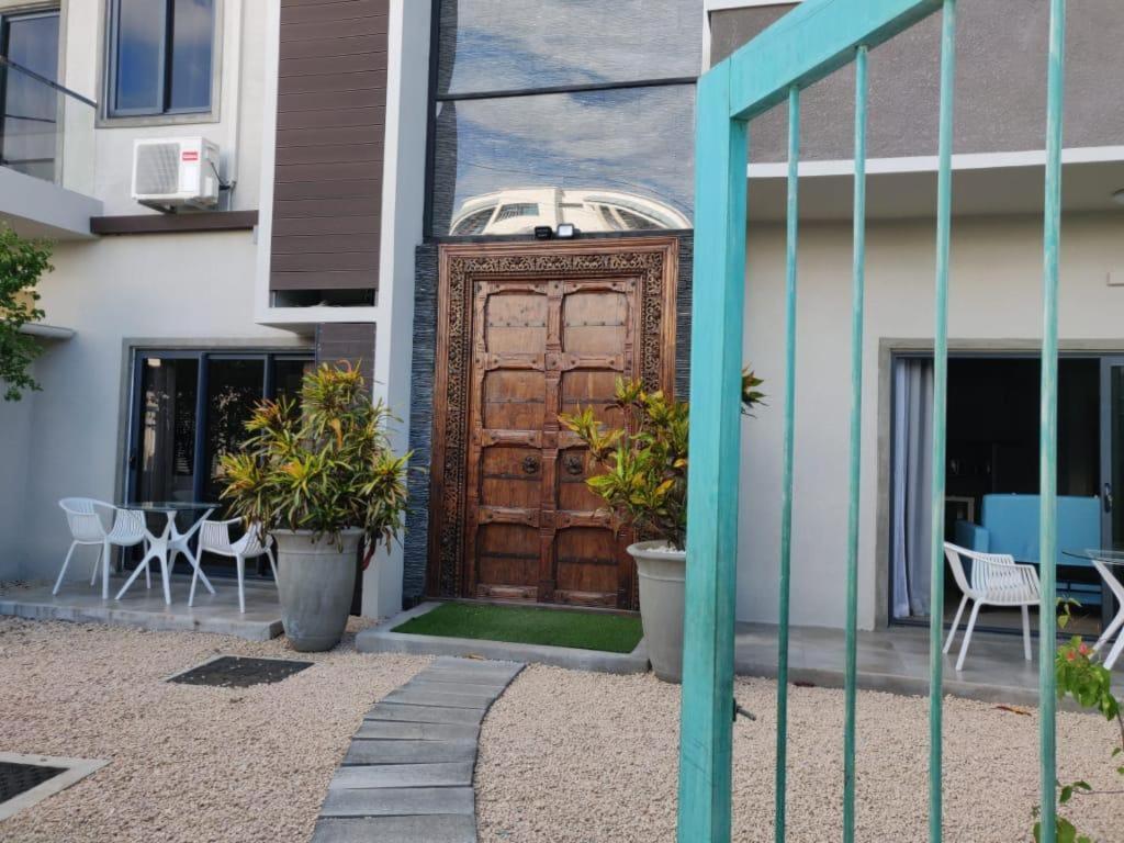 Shanti Haveli Beachfront