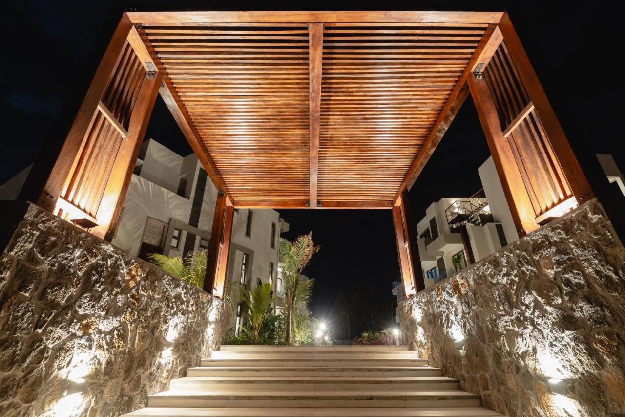 Apartment Beachfront Ocean Terraces Residence, Poste Lafayette-apt-c4 Poste Lafayette