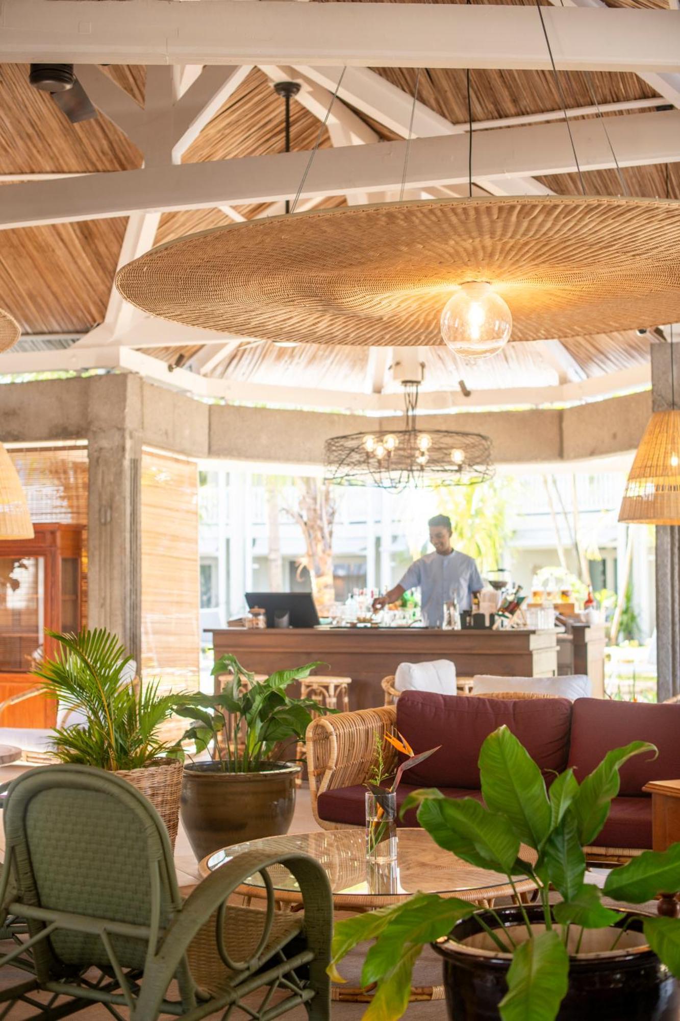 Veranda & 4*