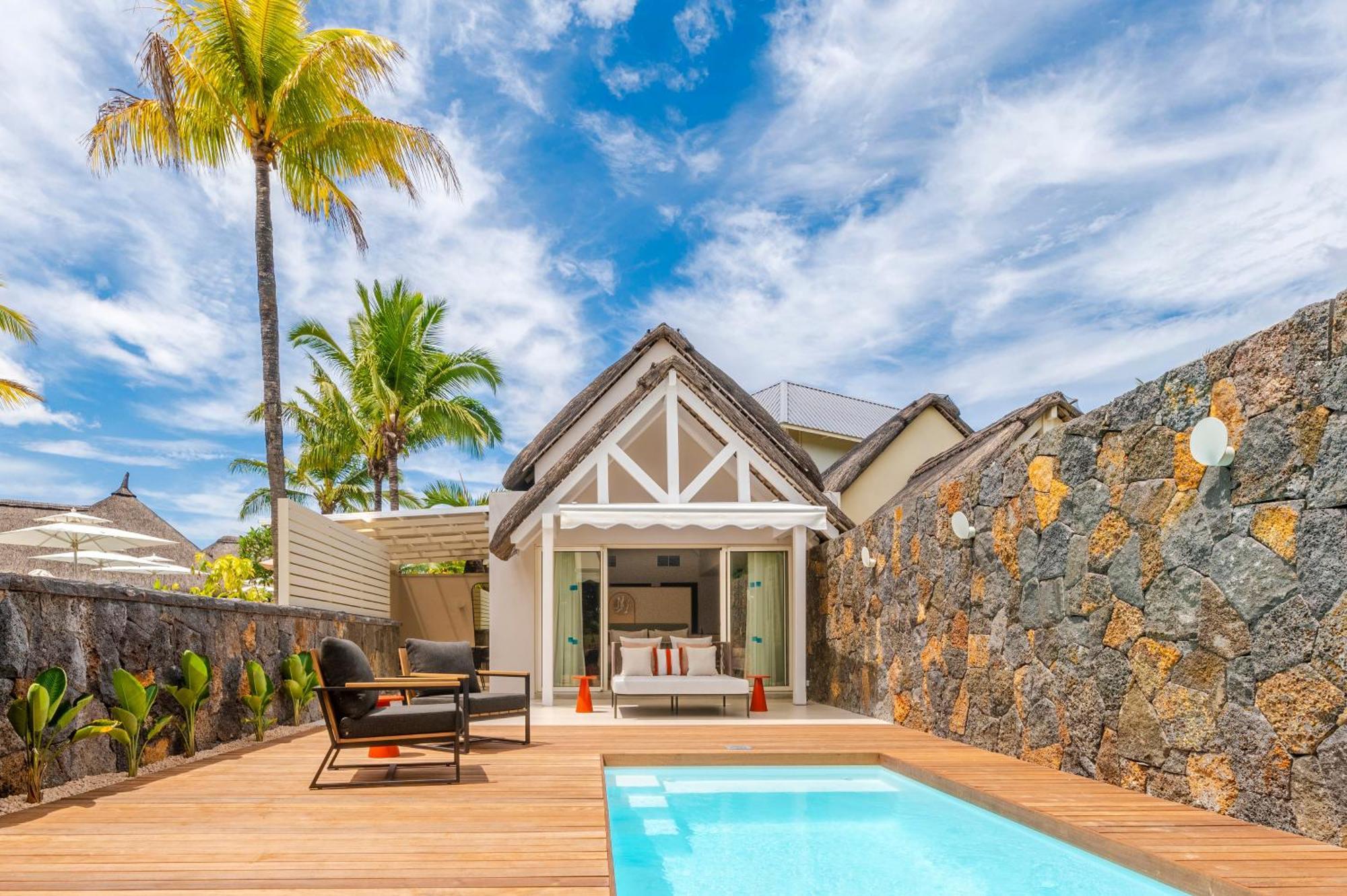 Radisson Blu Azuri & 4* Roches Noires