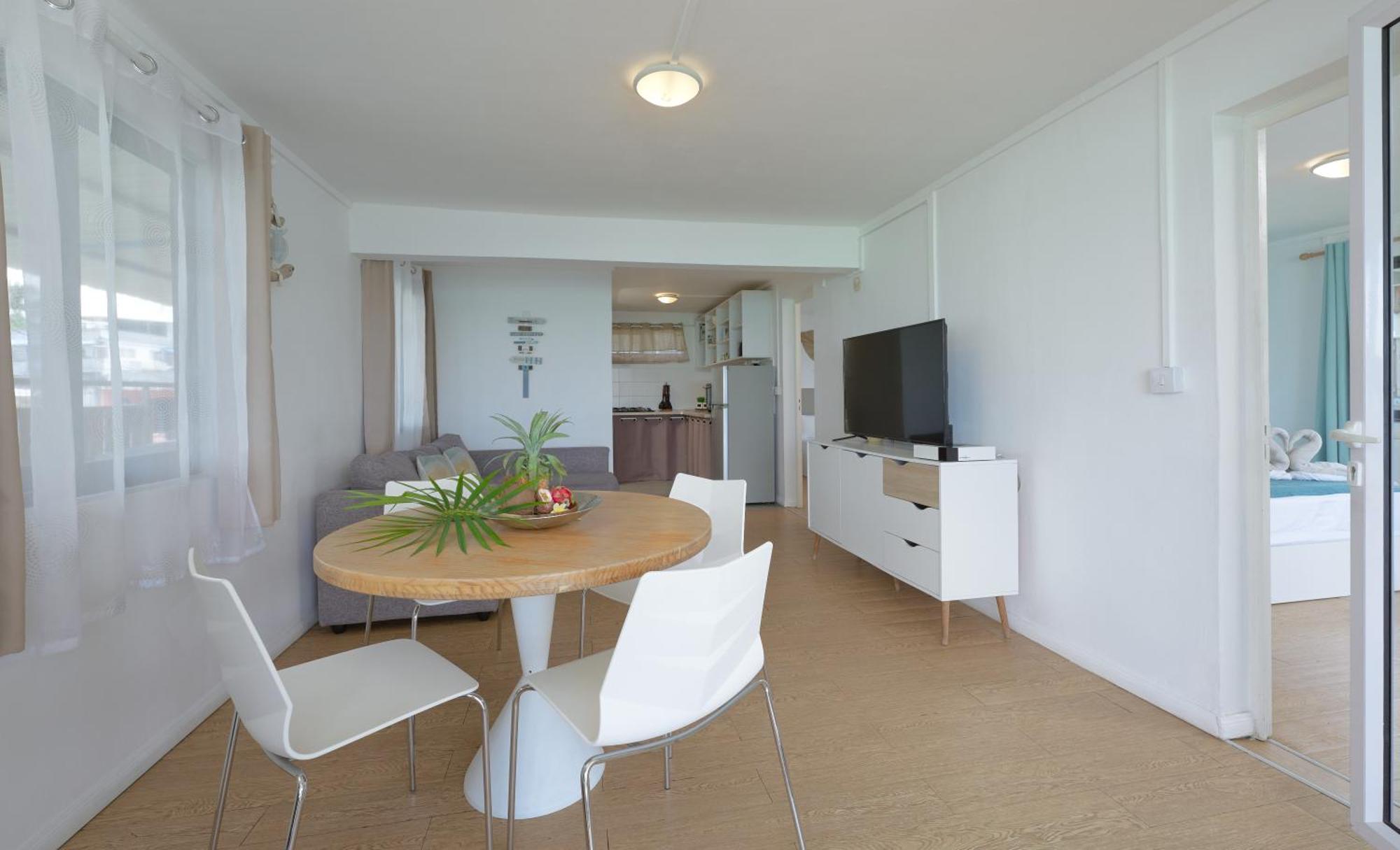 Apartment Lagoon View