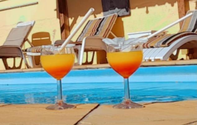 Santa Avec Piscine Et Jardin Holiday home Pointe aux Piments