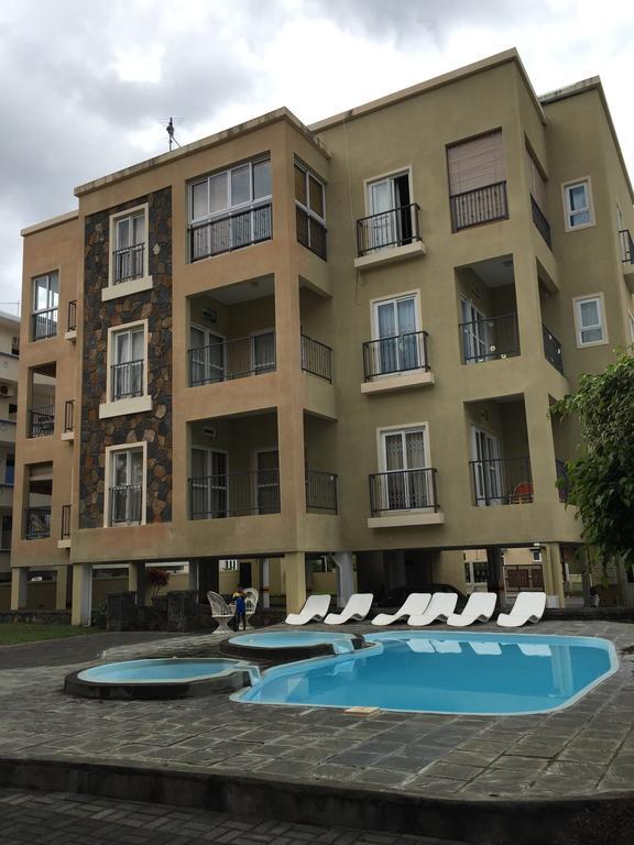 Immeuble Rayon Vert Apartment Flic en Flac