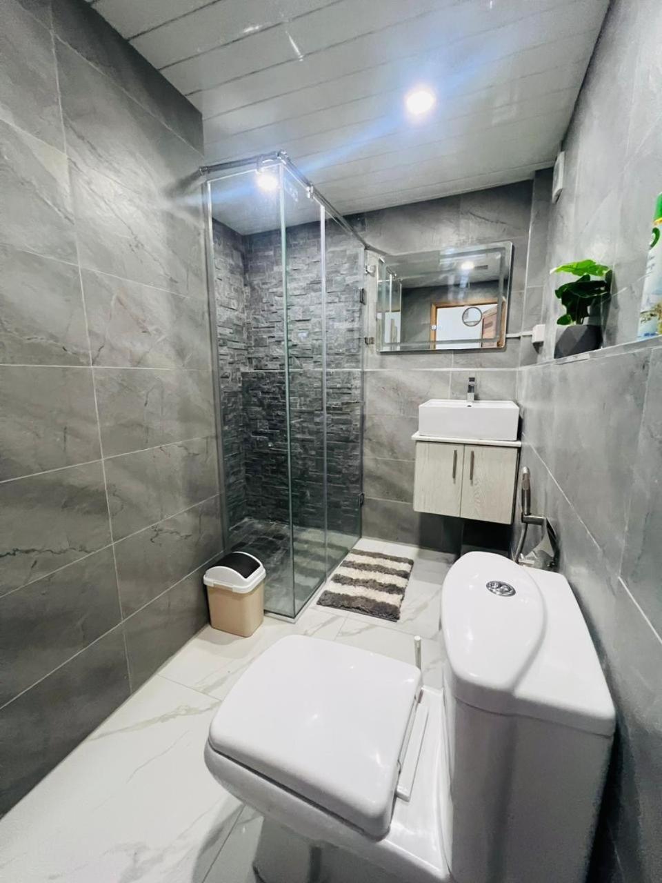 Les Sables Roses Apartment *
