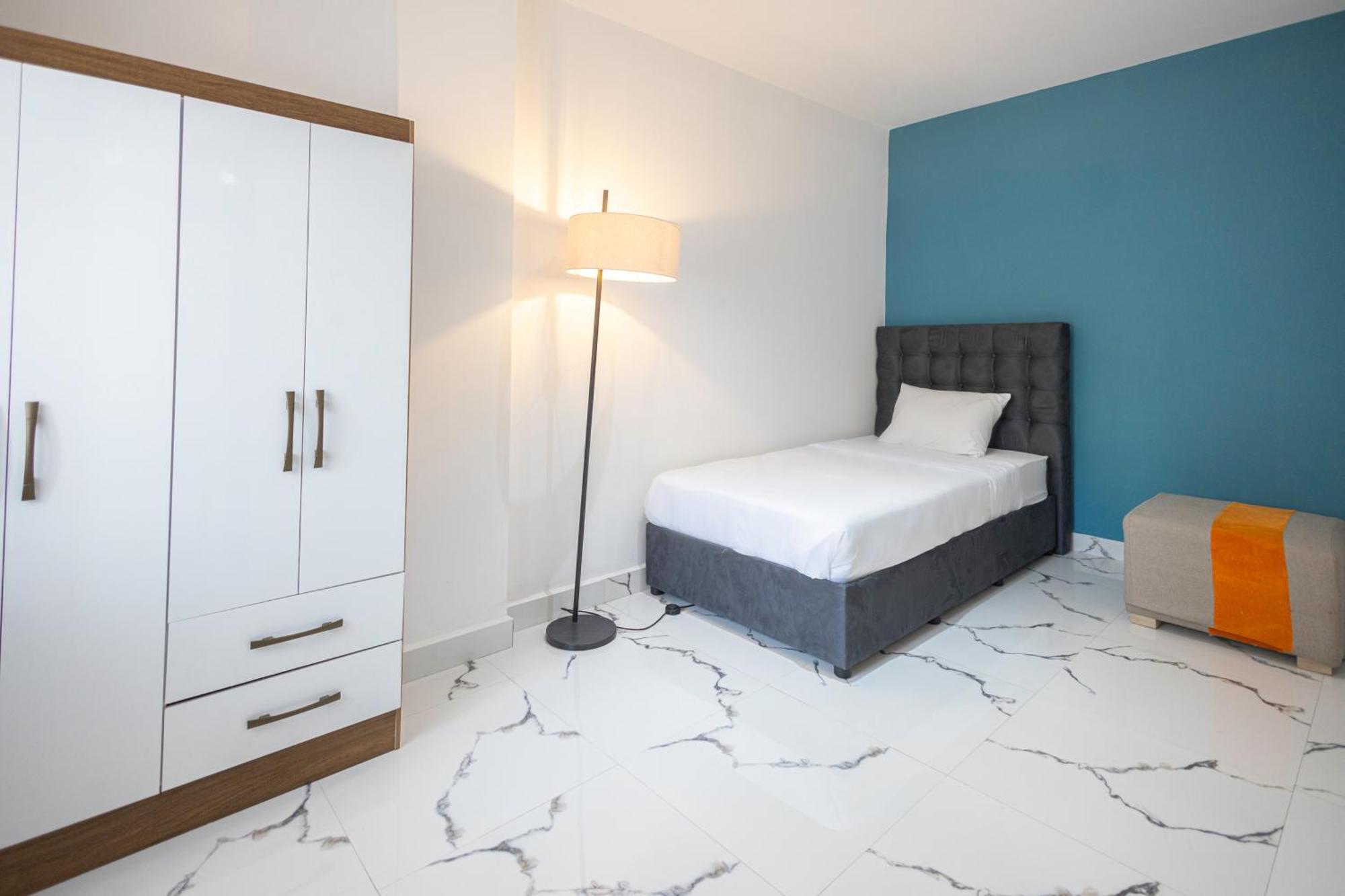 O'beach Boutique Aparthotel