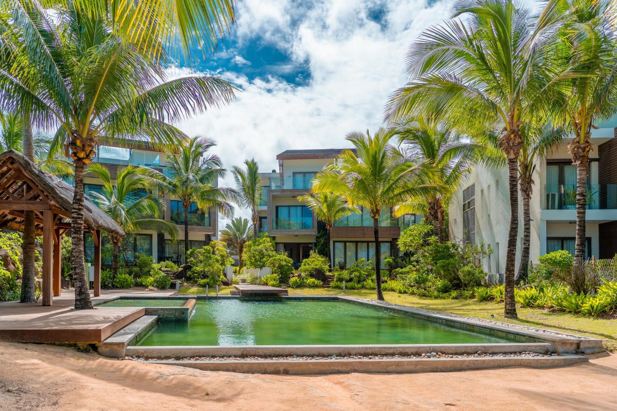 Apartment Stunning Beachfront Luxury Belle Mare