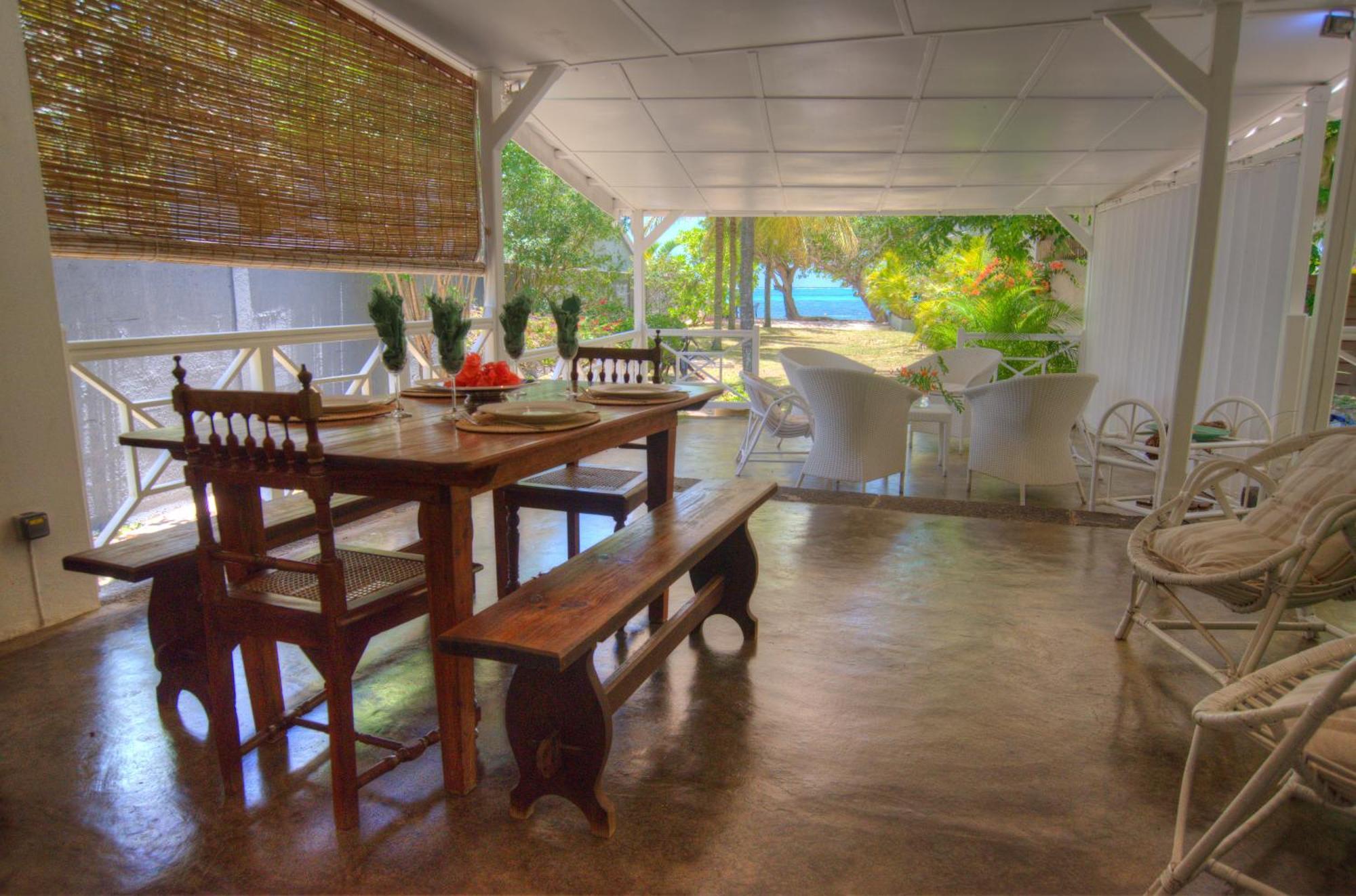 La Creole Holiday home Roches Noires