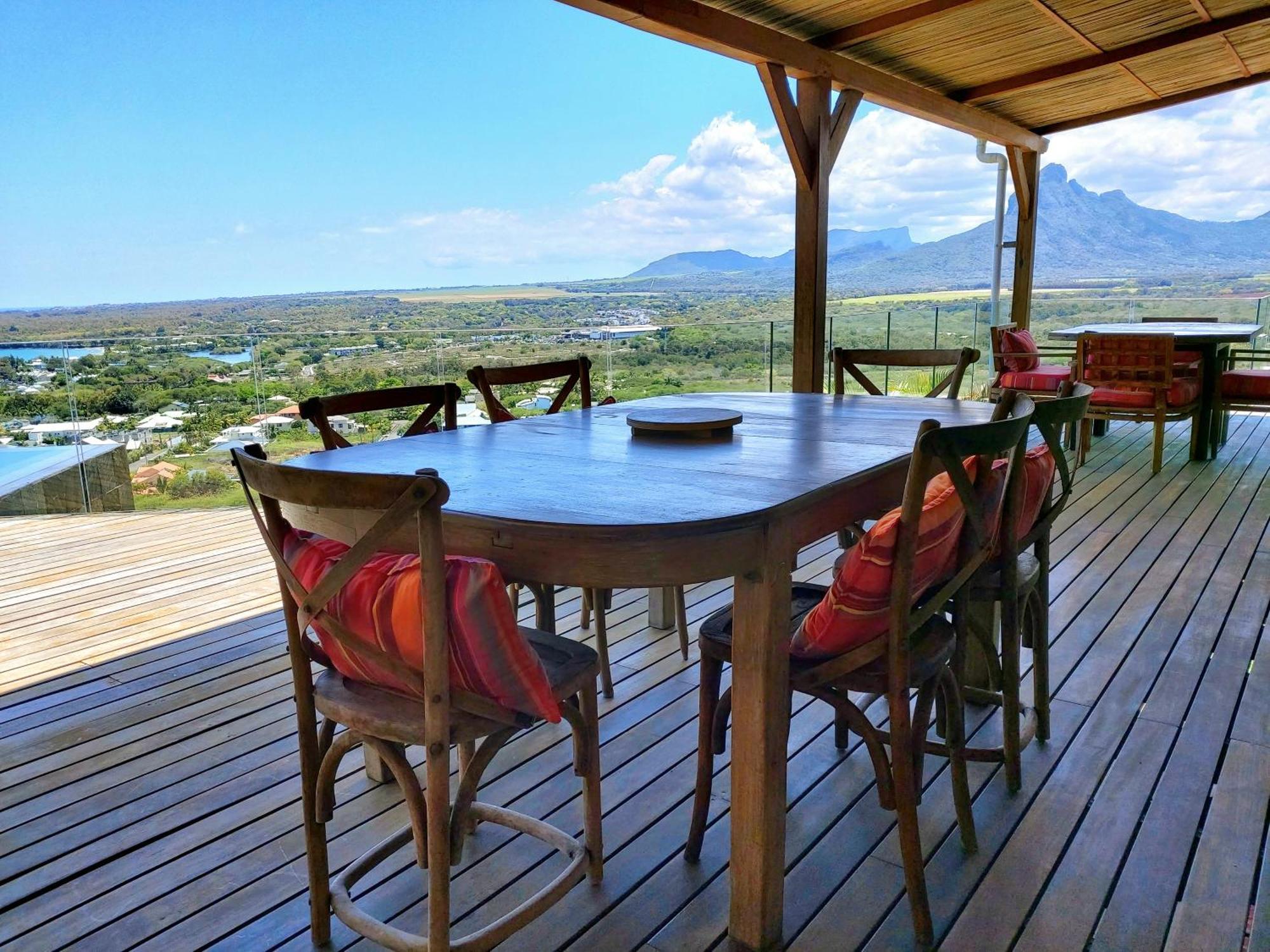 Teranga Avec Vue Panoramique Sur La Baie De Villa *