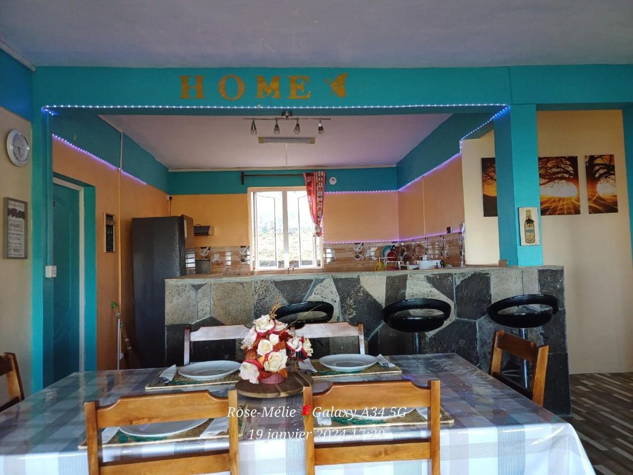 Chez Tonio Magic Ocean View Port South East