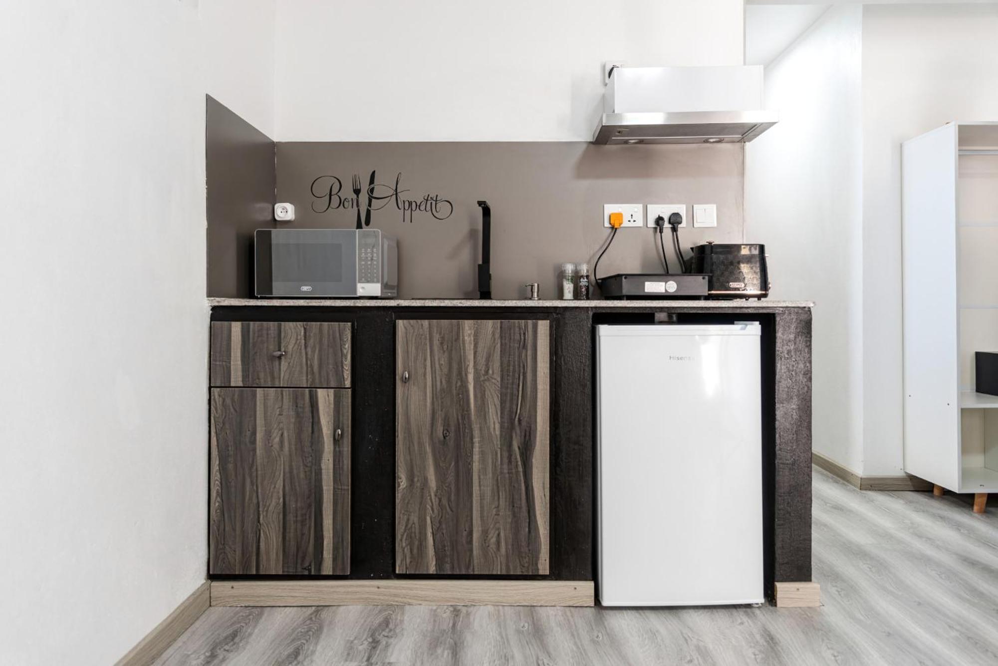 Apartment C-view *