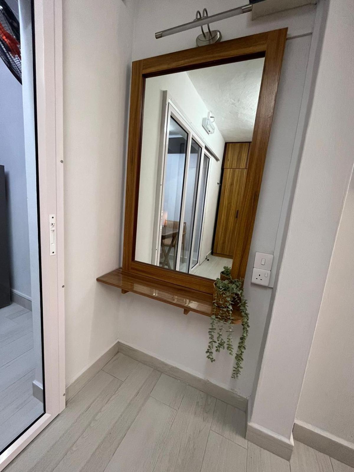 Ebrahim Flats - Grand Baie Beach *