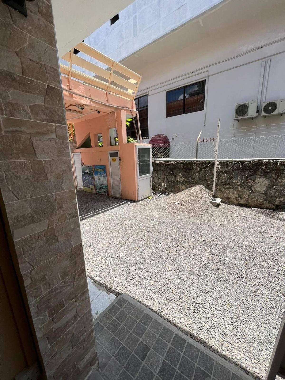 Ebrahim Flats - Grand Baie Beach Grand Baie
