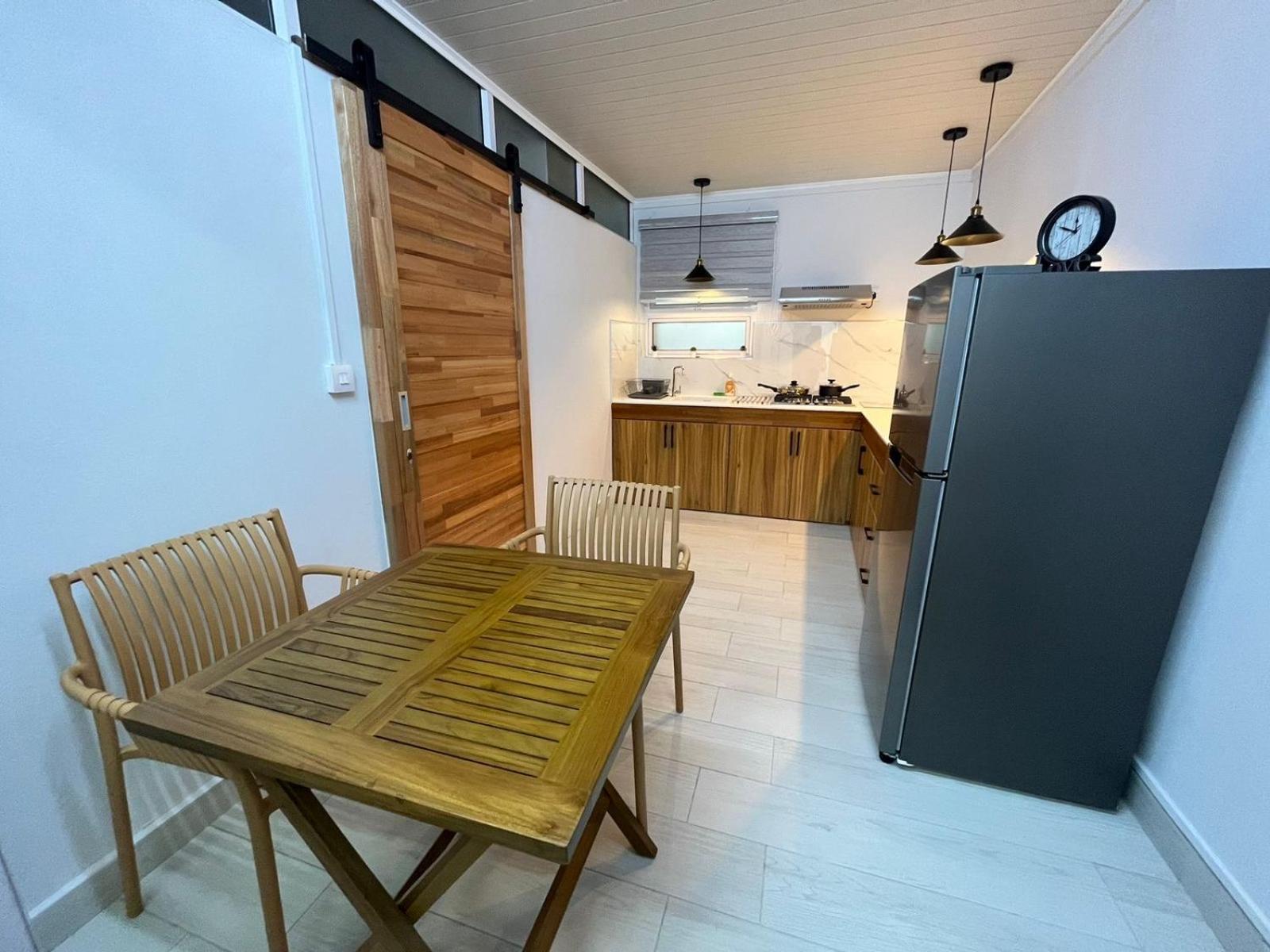 Ebrahim Flats - Grand Baie Beach Apartment *