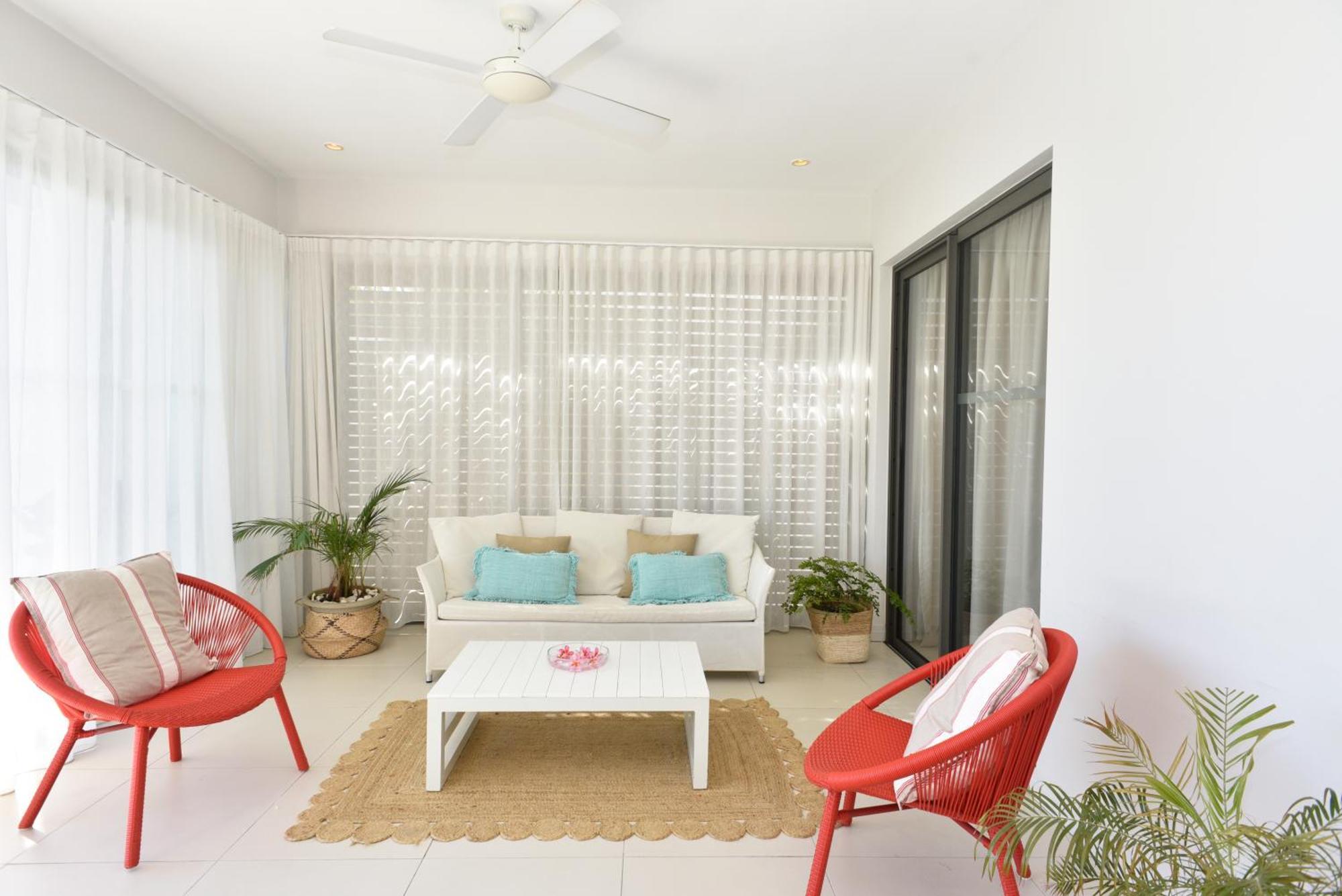 Apartment Cap Ouest Beachfront Luxury Penthouse & Flic en Flac