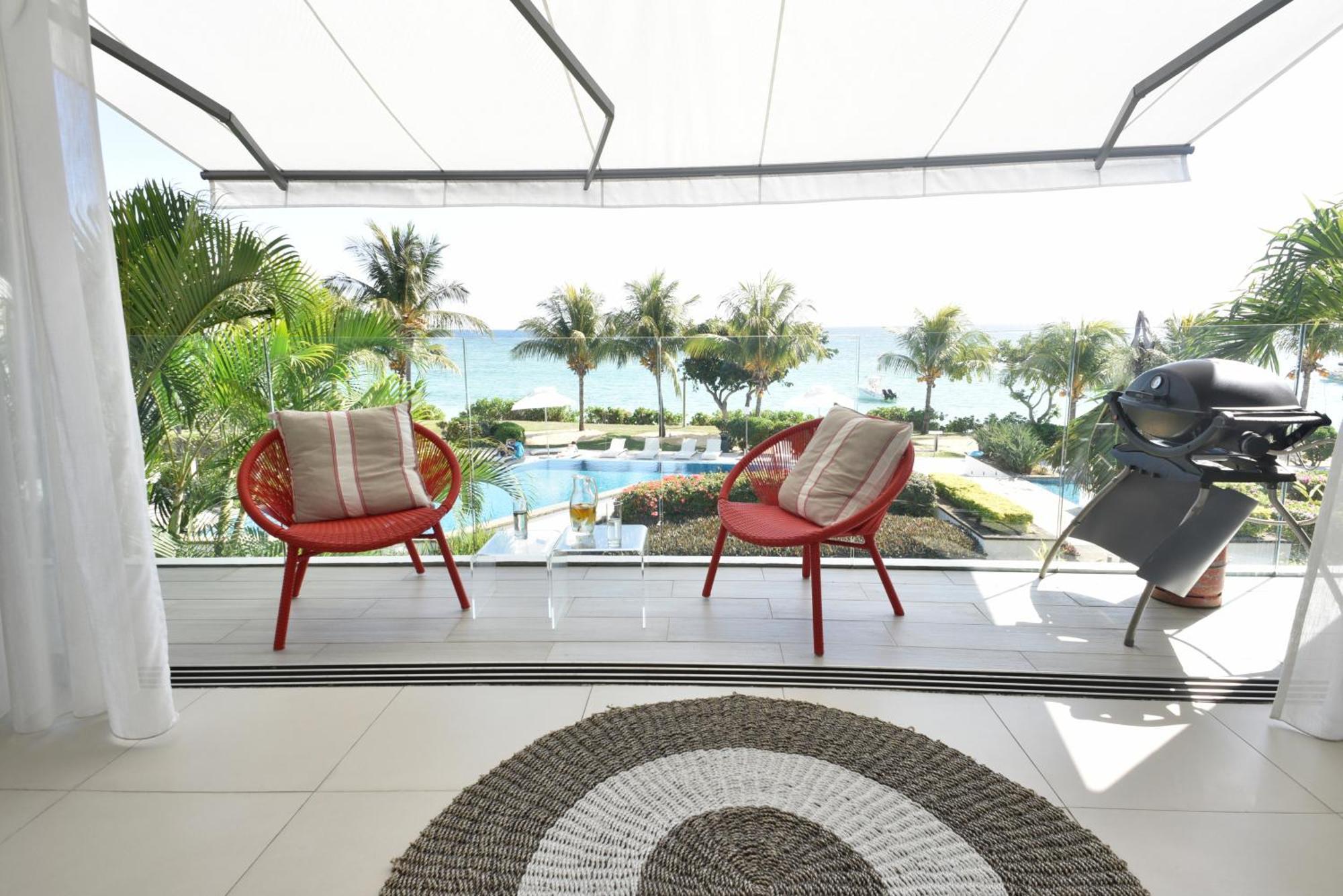 Apartment Cap Ouest Beachfront Luxury Penthouse & Flic en Flac