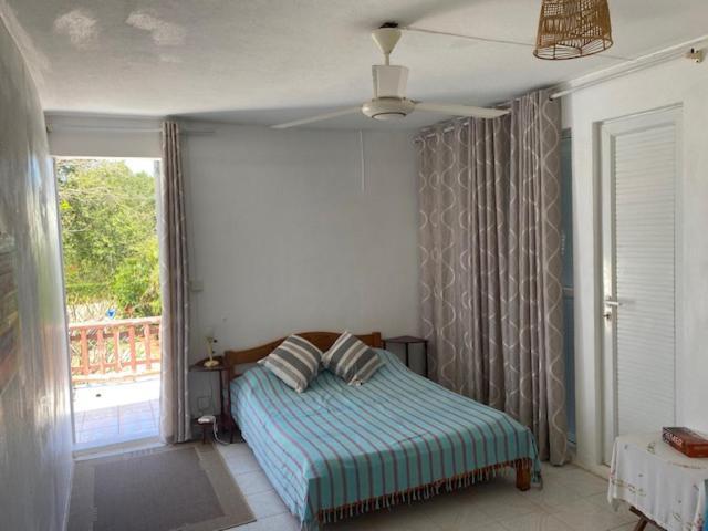 21lg Ilot Fortier M Sea Front And Swimming Pool Holiday home *