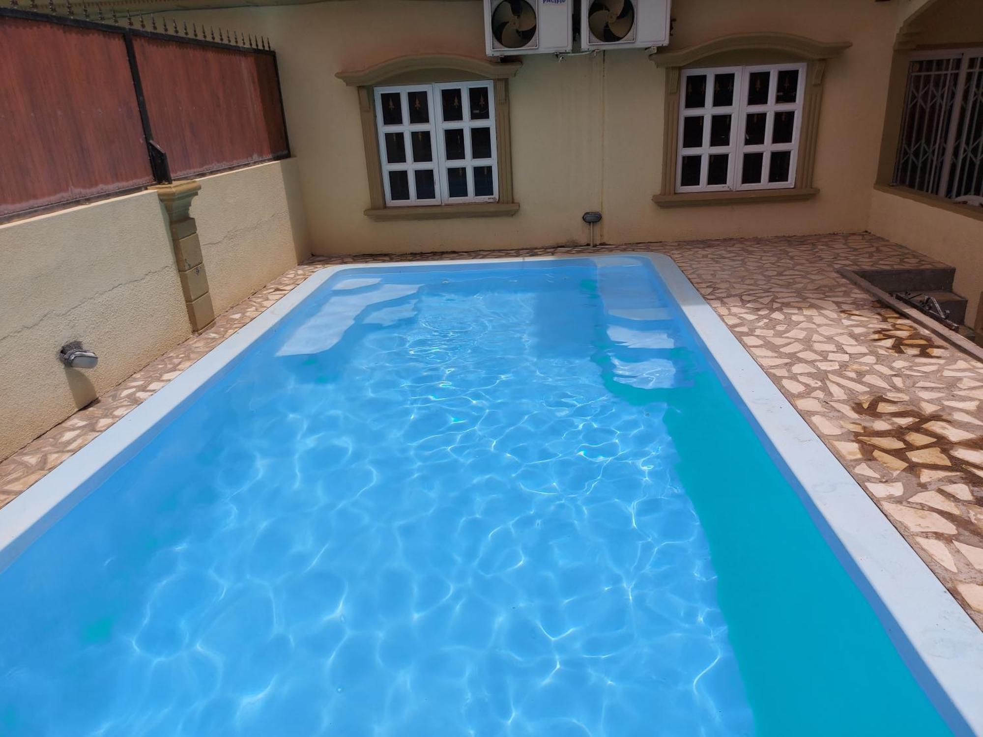 Apartment Rs Private With Pool,yard,wifi And 100mts To The *