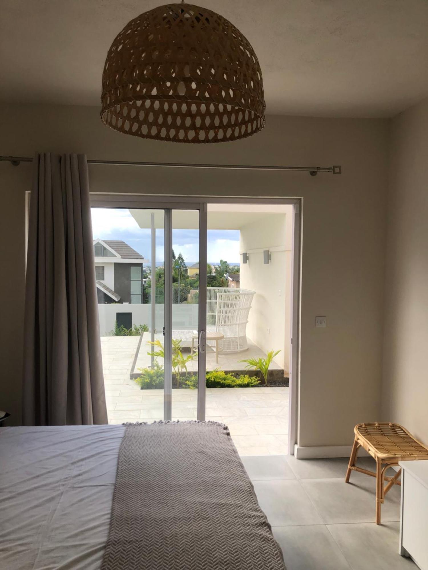 Elomy Villa