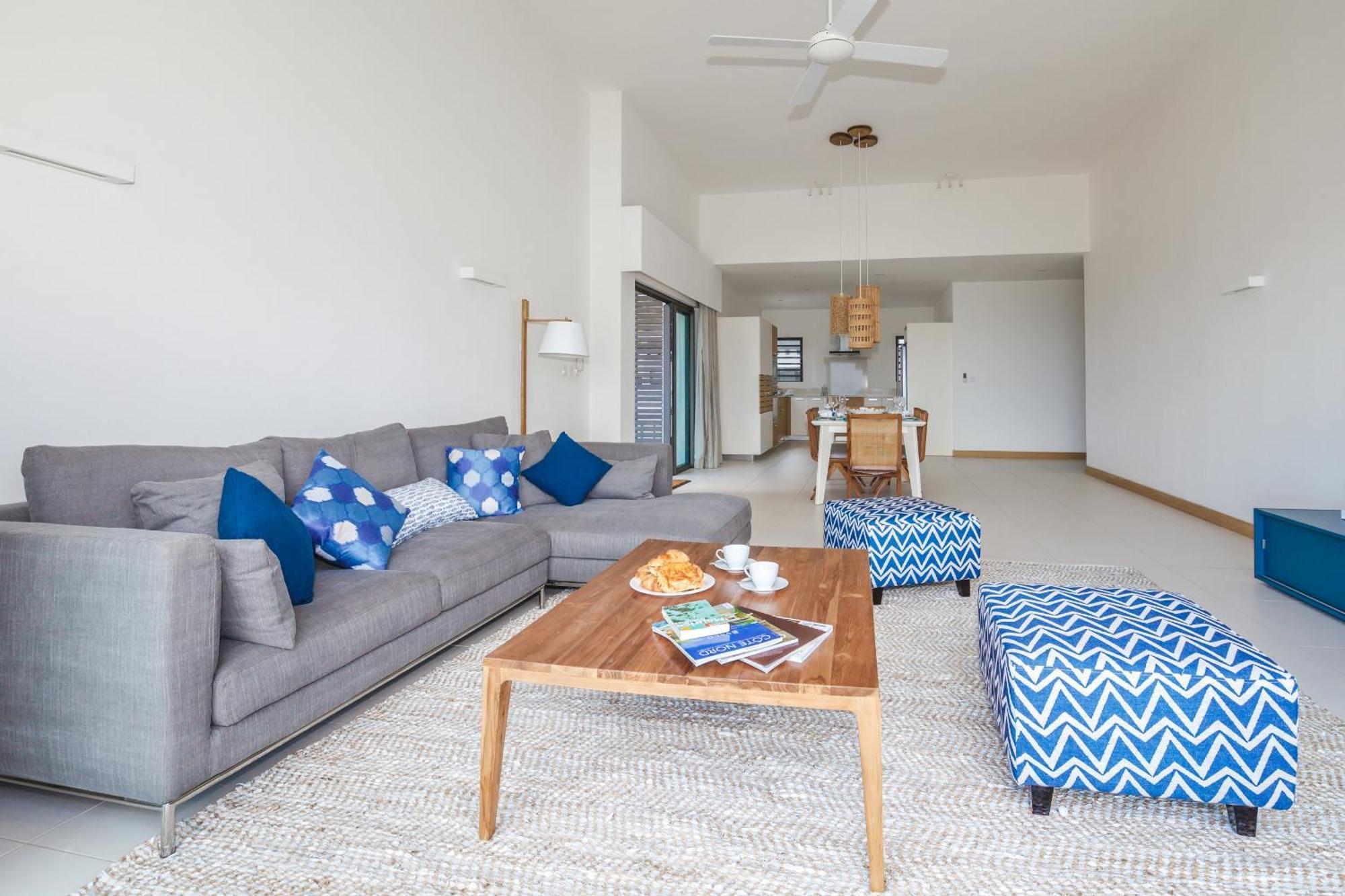 Latitude By Horizon Holidays * Riviere Noire
