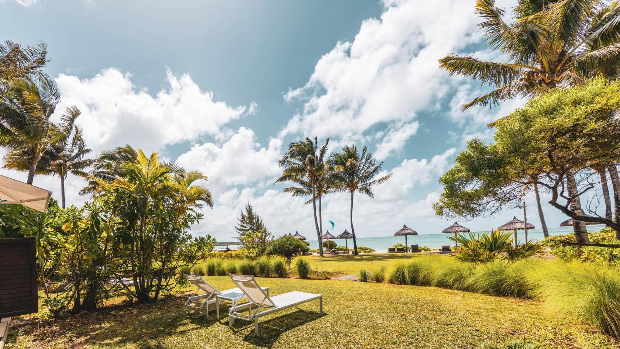 Paradise By Horizon Holidays * Pointe D'Esny