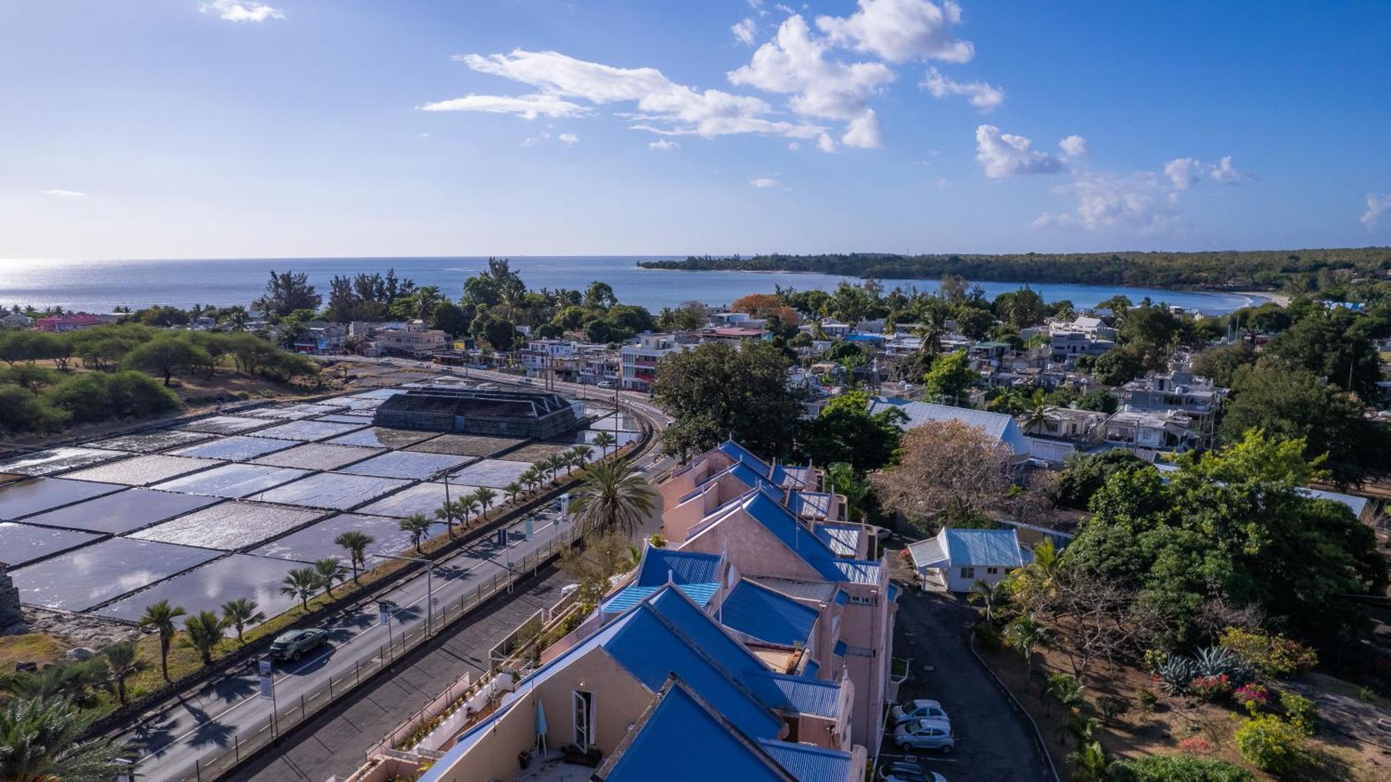 Seaside Apartment Tamarin