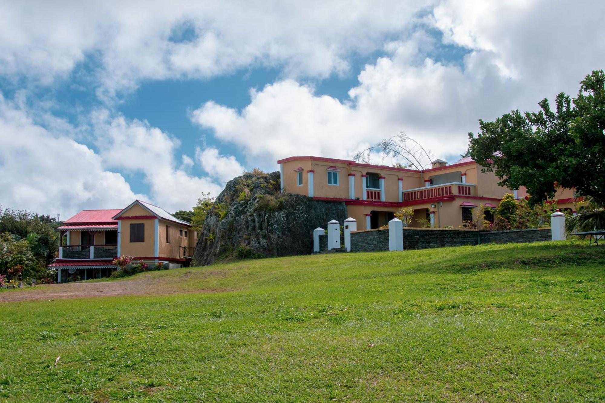 Le Tropical Chez Jeannette Bed & Breakfast Saint Gabriel