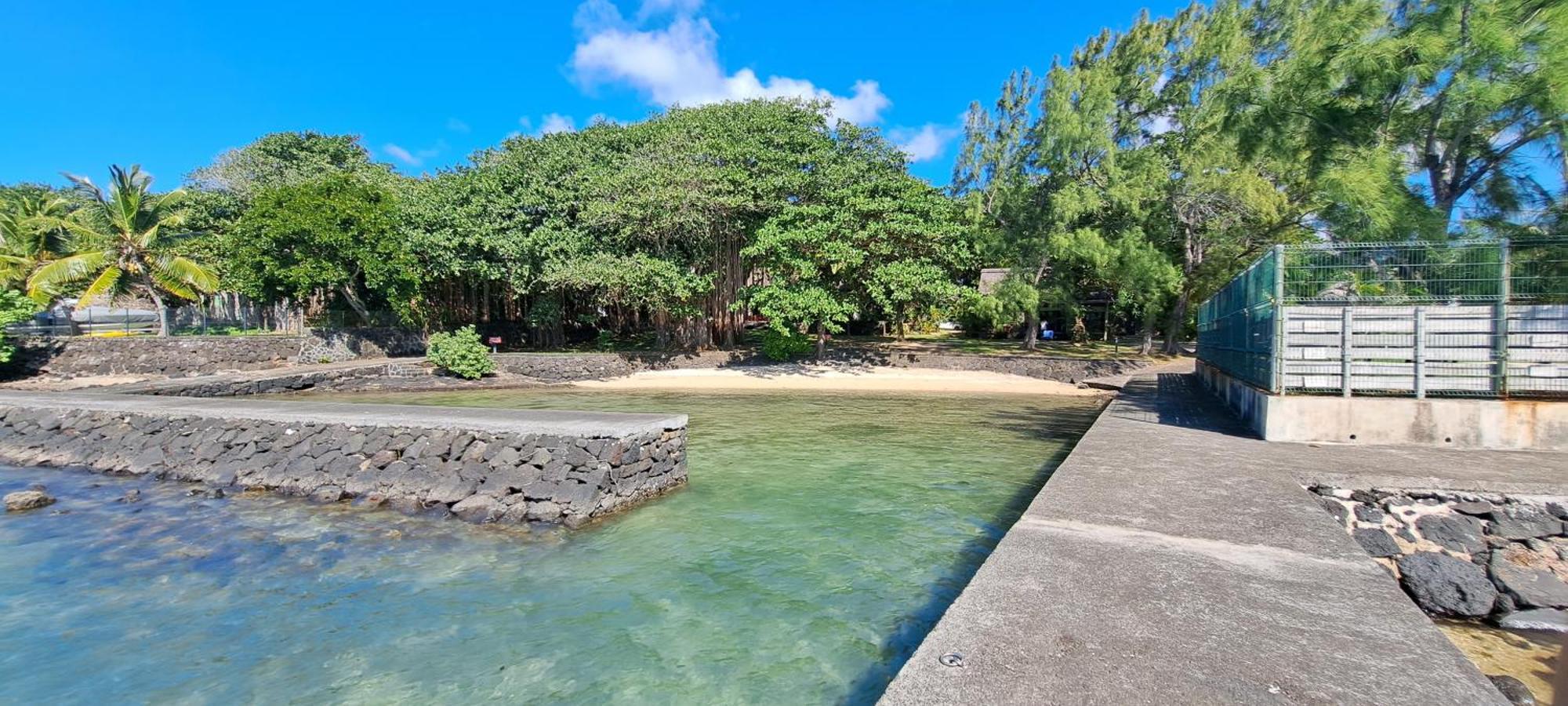 Clair De Lune - Private 2 Bedrooms Beachfront * Trou d'Eau Douce