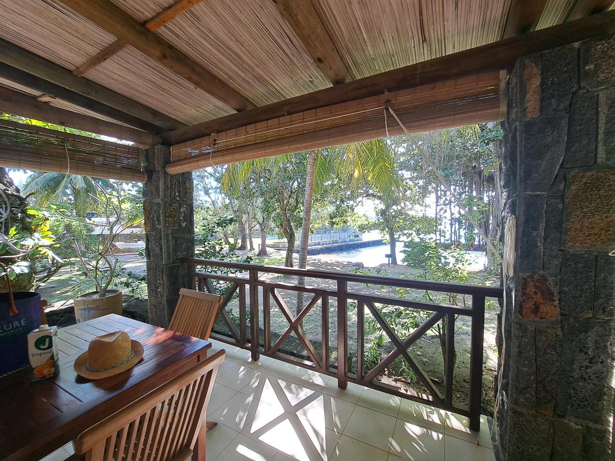 Villa Clair De Lune - Private 2 Bedrooms Beachfront *