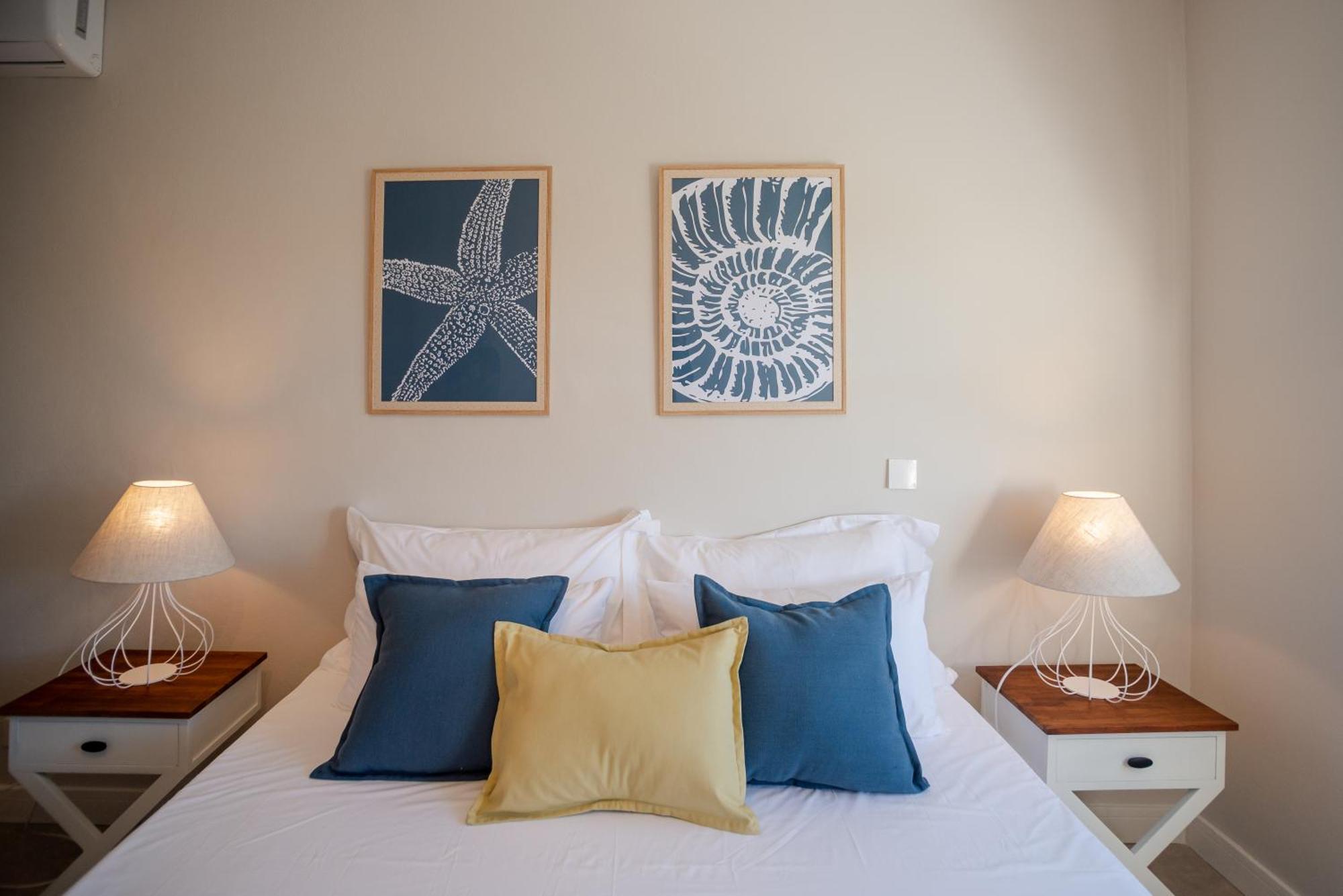 Blue Coral Beachfront Penthouse Apartment