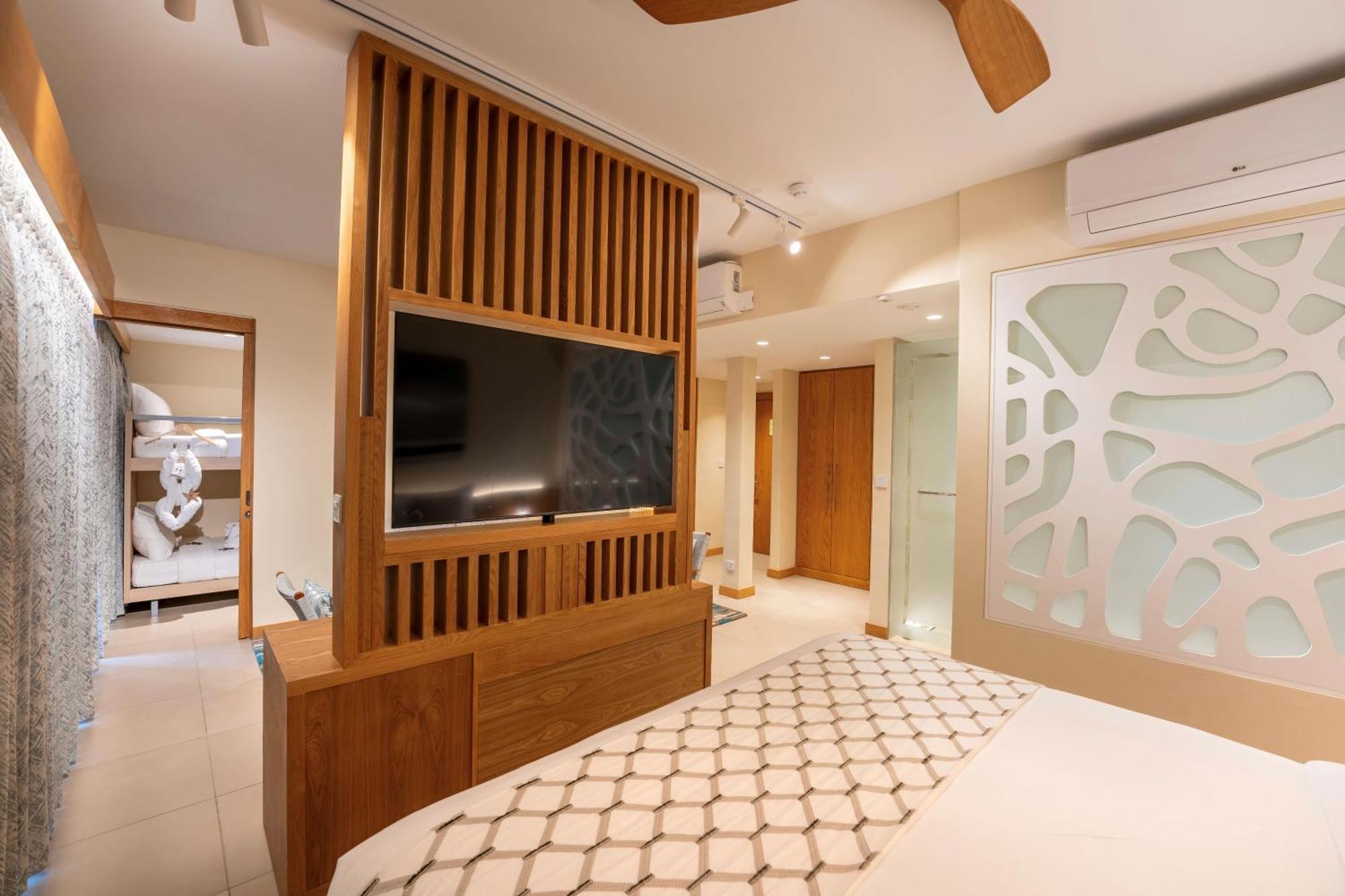 Ocean's Creek Hotel Balaclava