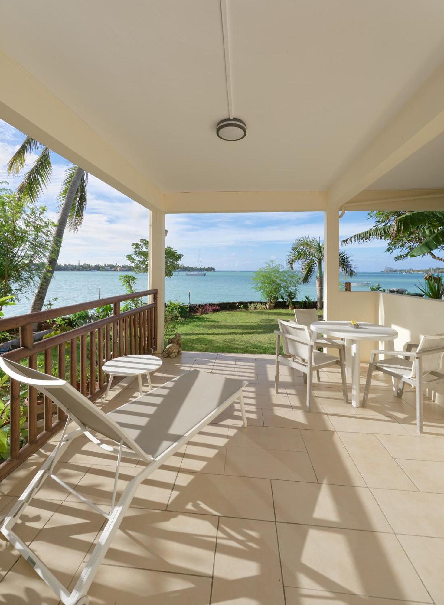 Lagoon View Apartment *