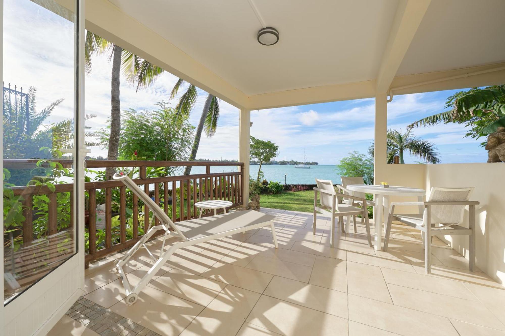 Lagoon View Apartment
