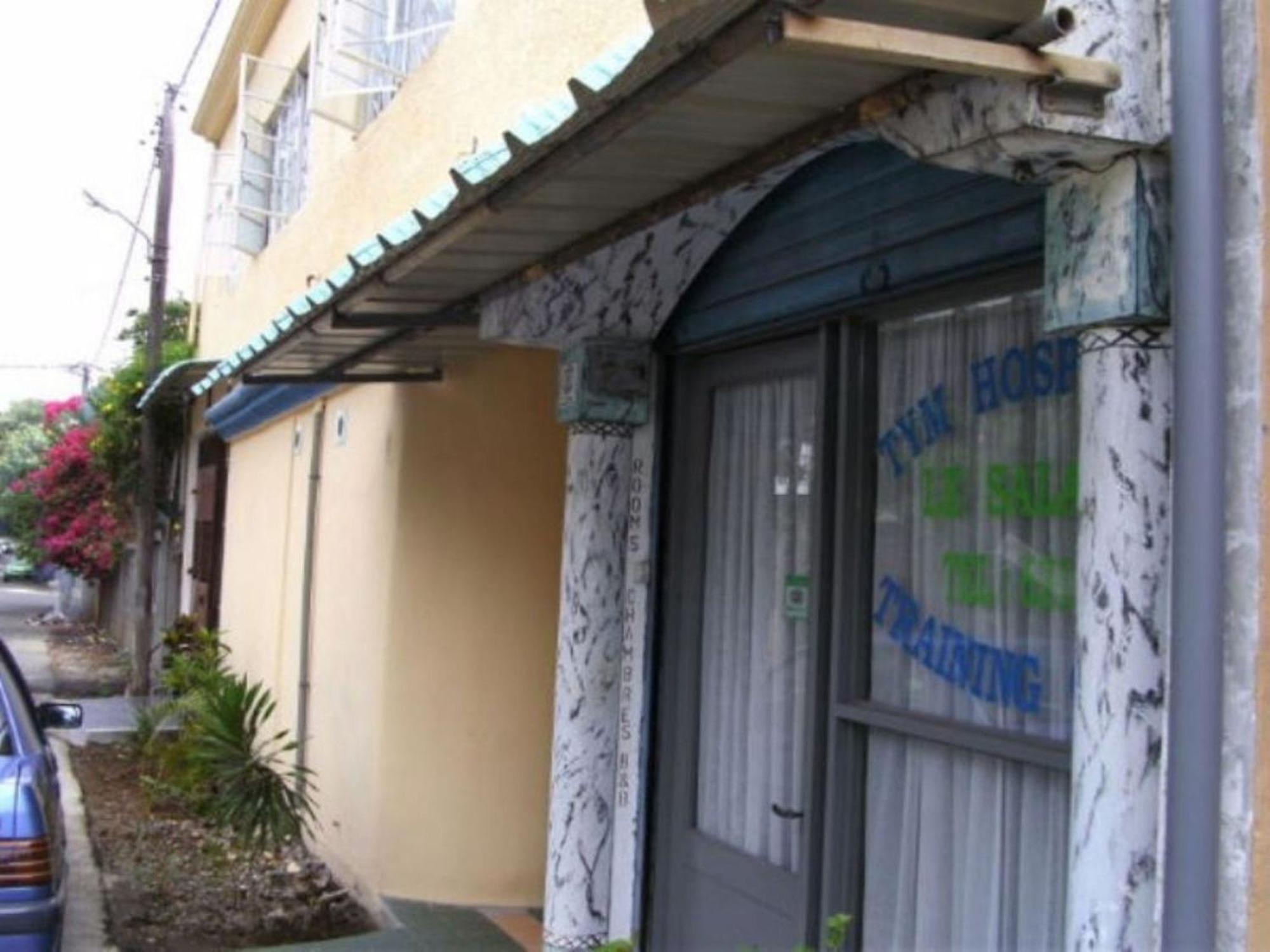 Le Saladier Guest house