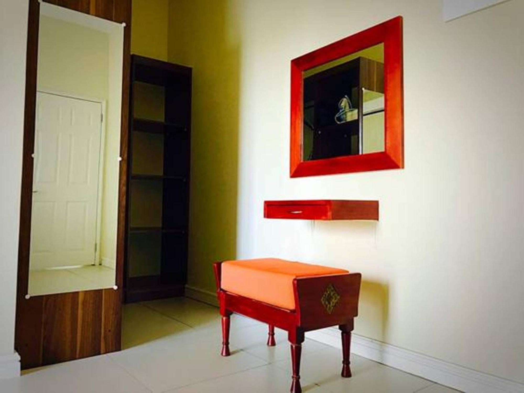 Apartment Sugar Reef West Coast