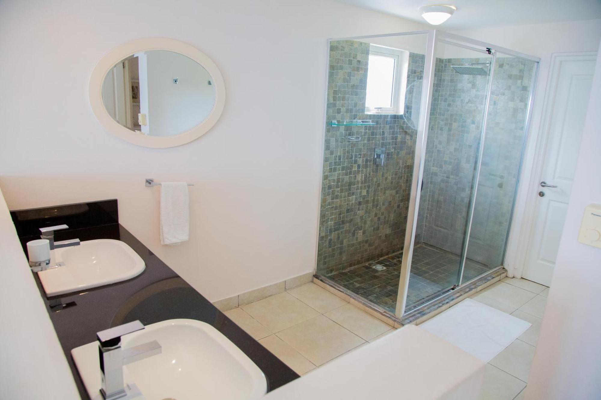 White Oaks Villa