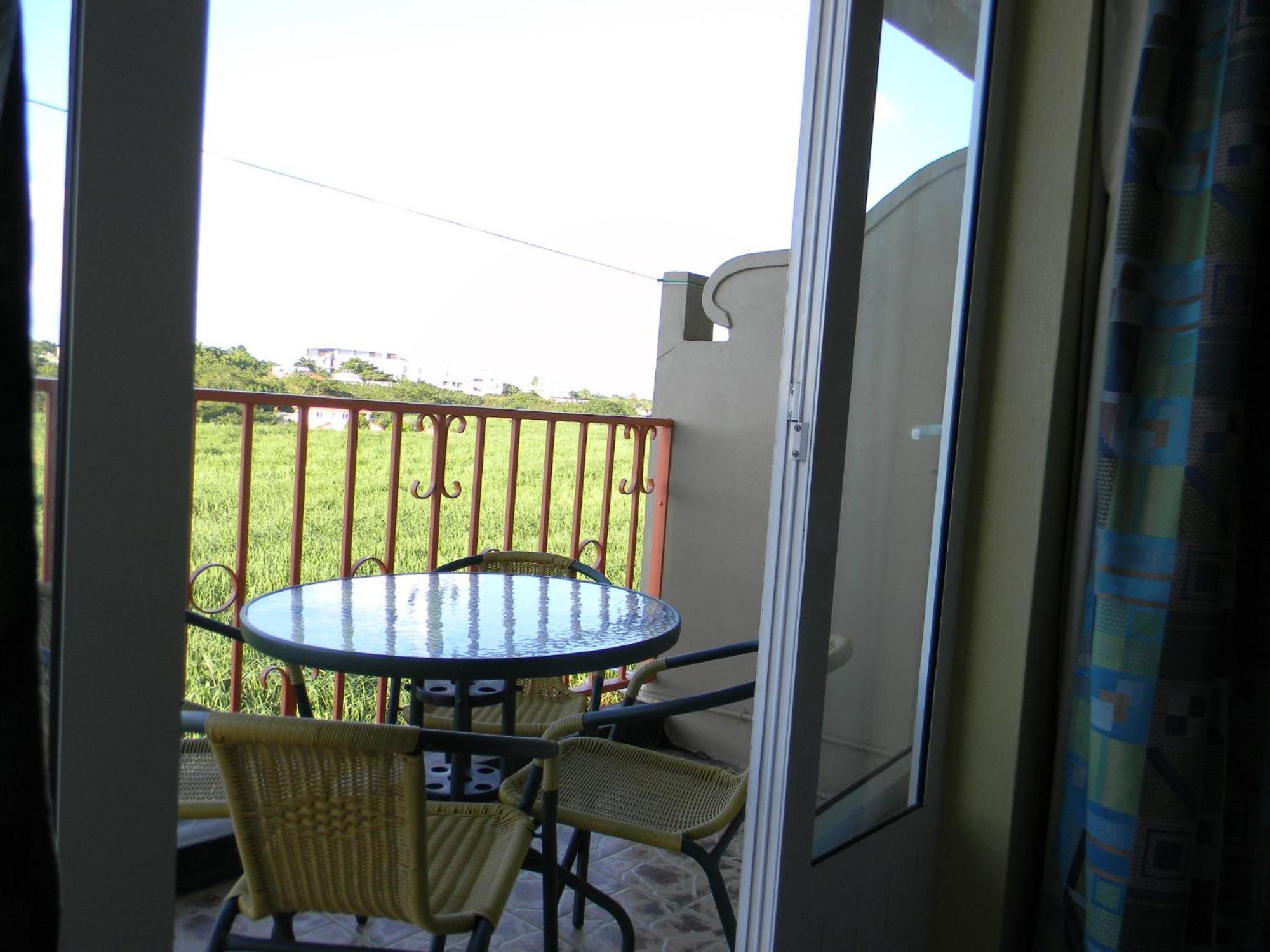 Osoleil Apartment *