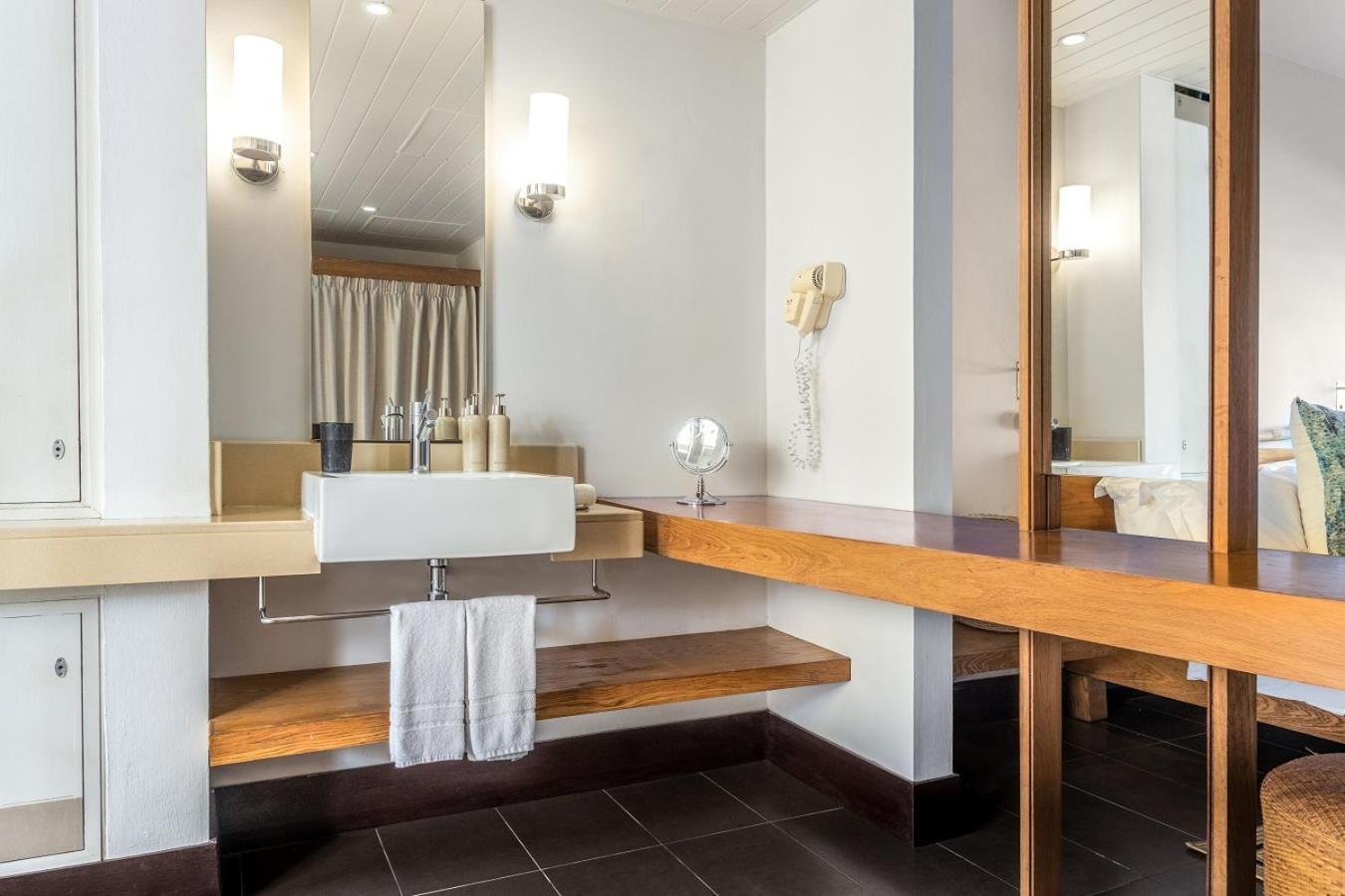 Lagoon Attitude (adults Only) Hotel Cap Malheureux