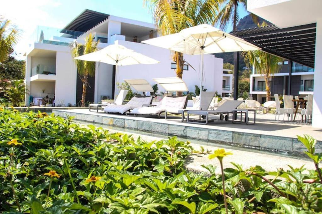 Apartment Latitude Luxury Seafront