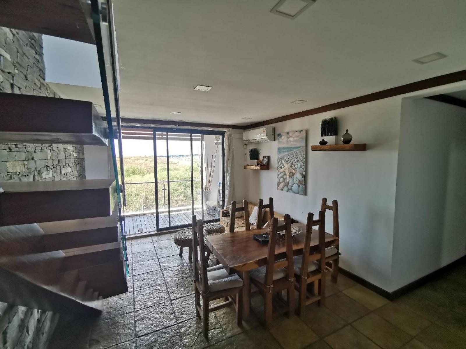 Deluxe Ocean View Penthouse With Private Roof Deck Flic en Flac