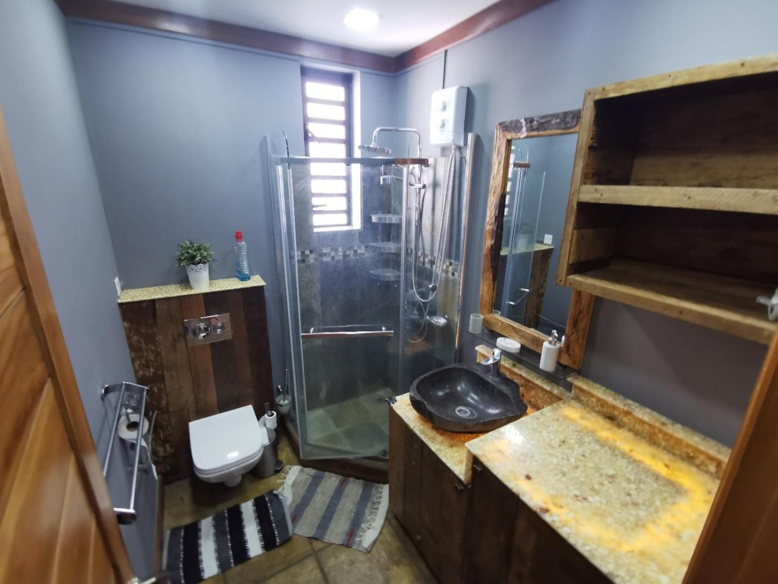 Deluxe Ocean View Penthouse With Private Roof Deck Apartment *