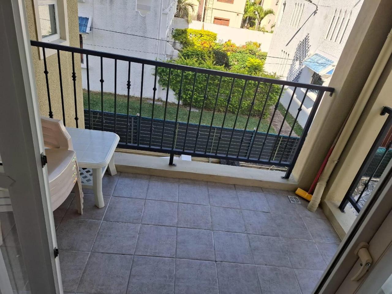 Immeuble Rayon Vert Apartment Flic en Flac