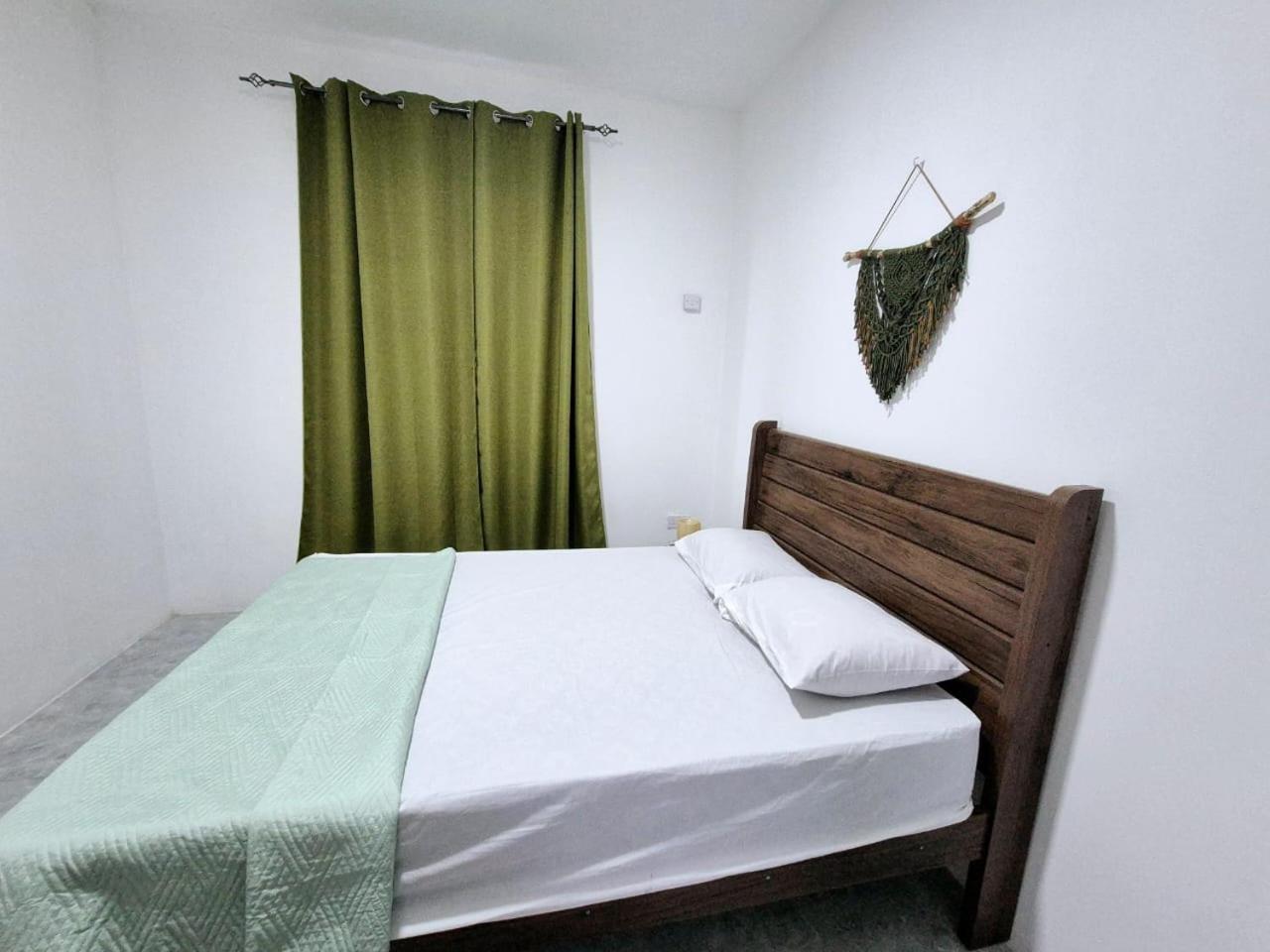 Apartment Skyview Apartment- Rooftop Penthouse With Sunset & Sea Views Flic en Flac