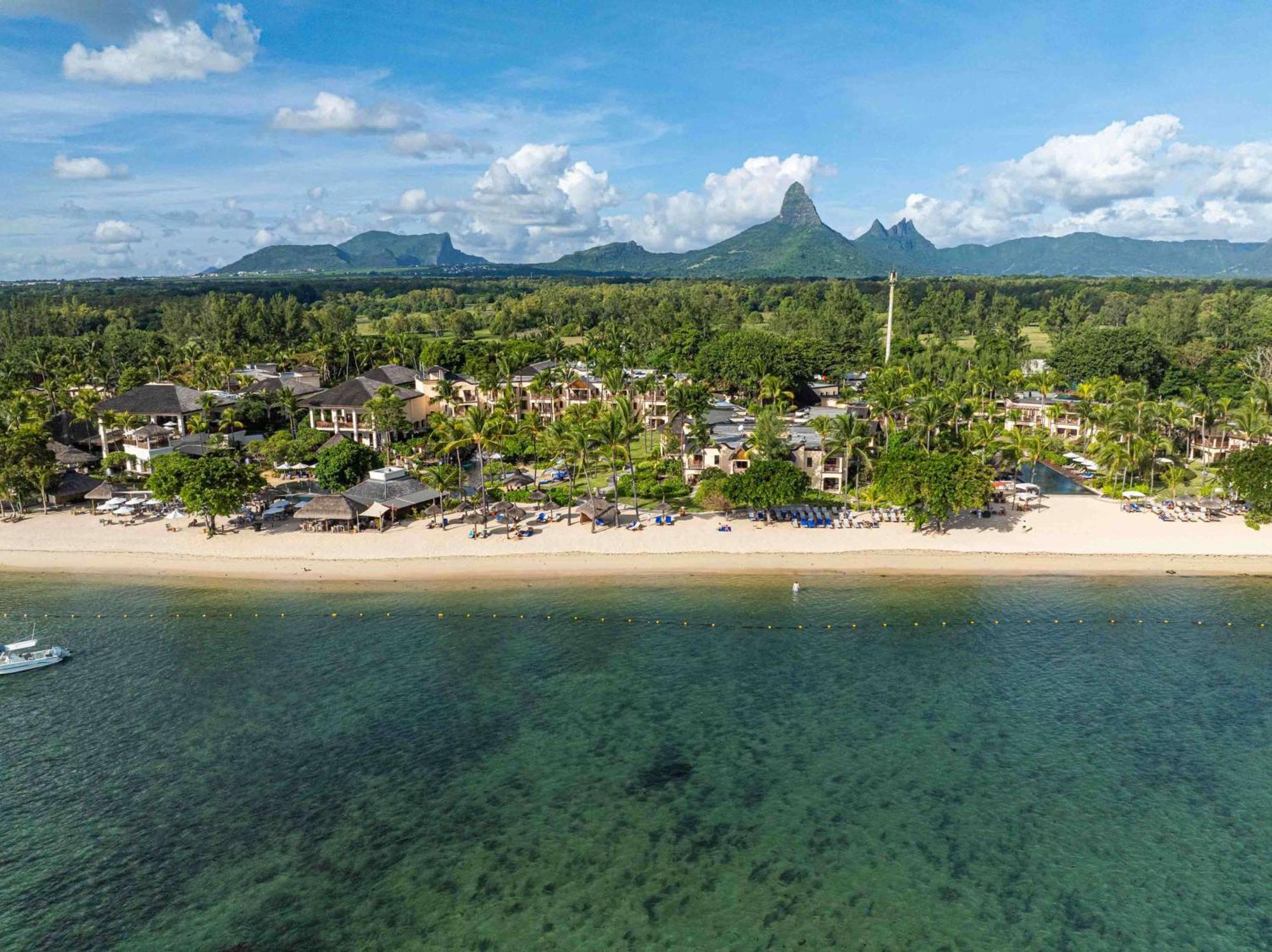 Resort Hilton Mauritius & 5*