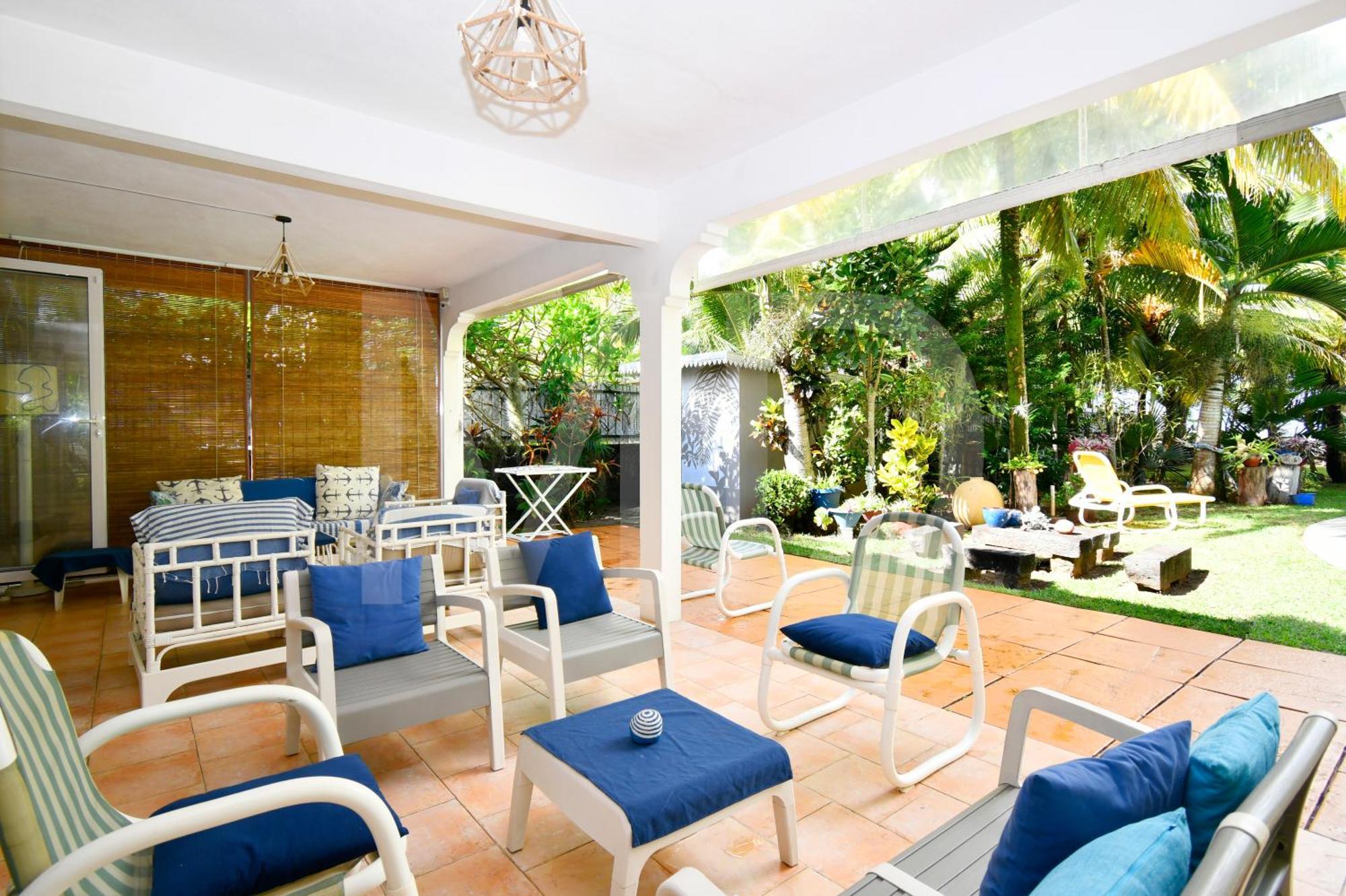 L'oase De Holiday home Riambel