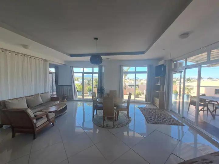 Loft Avec Terrasse Apartamento