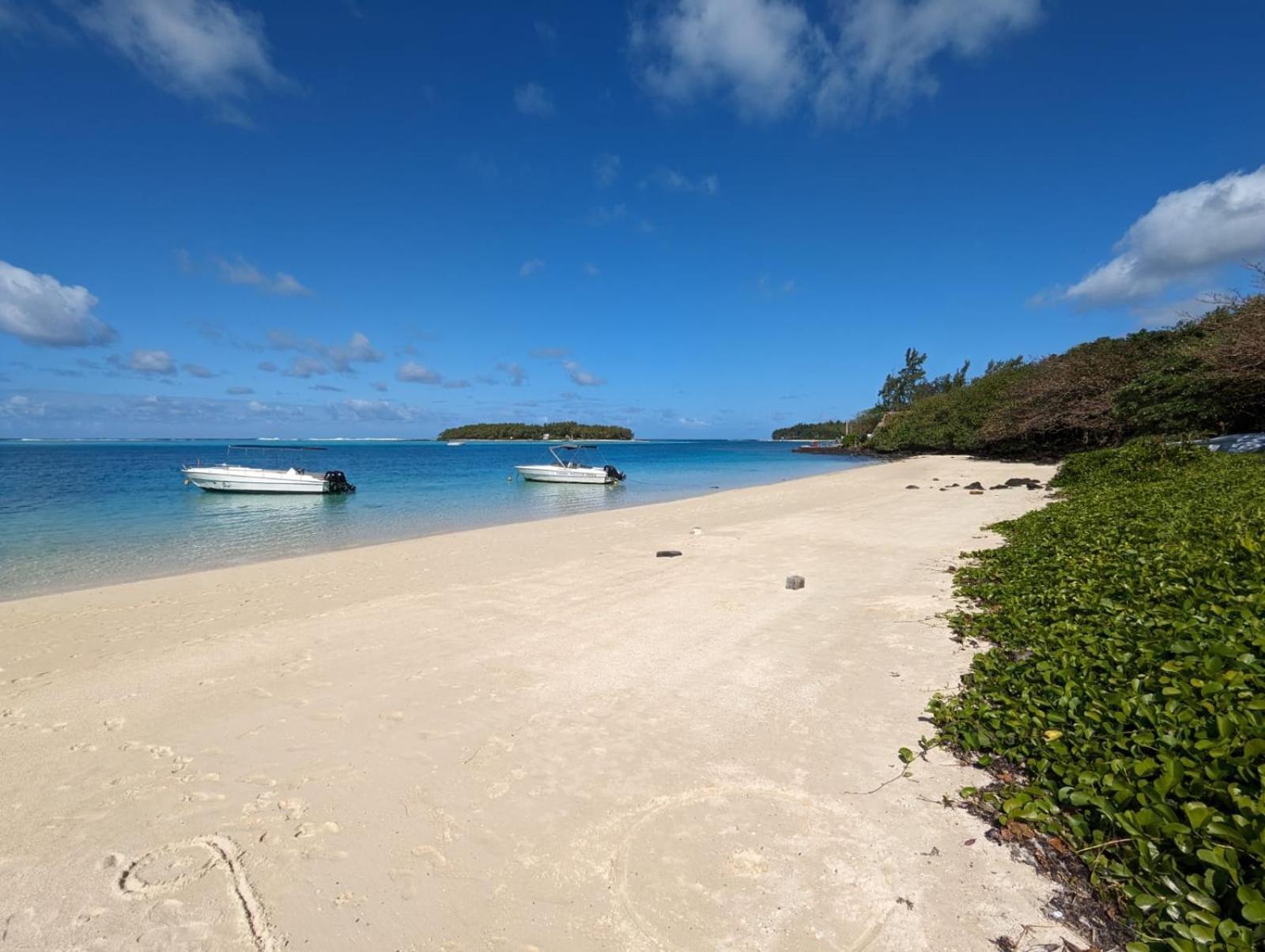Horizon - Beachfront Homes Apartment