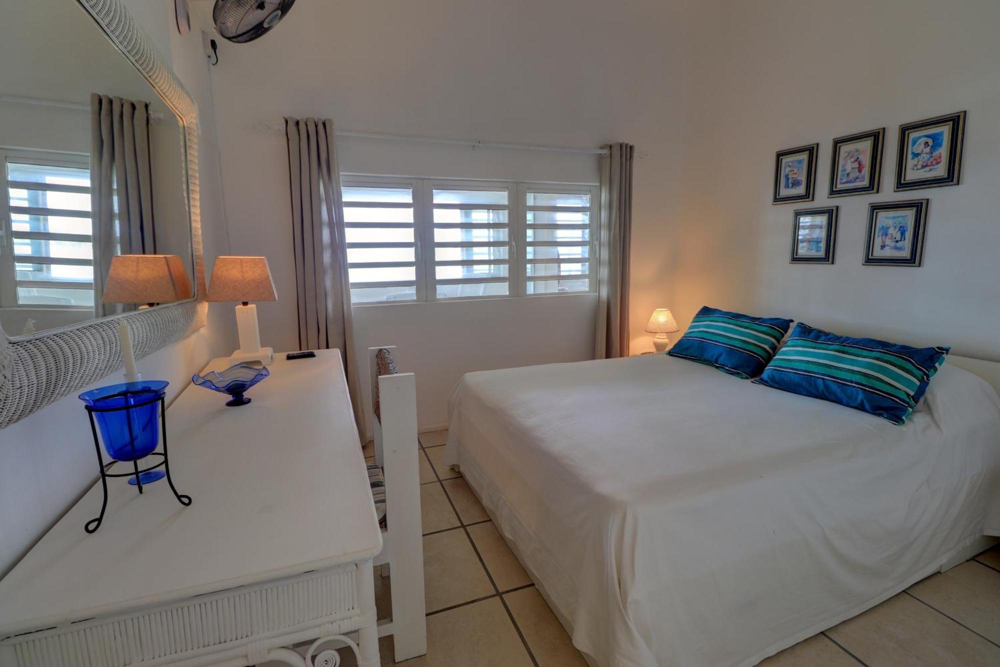Horizon - Beachfront Homes Blue Bay