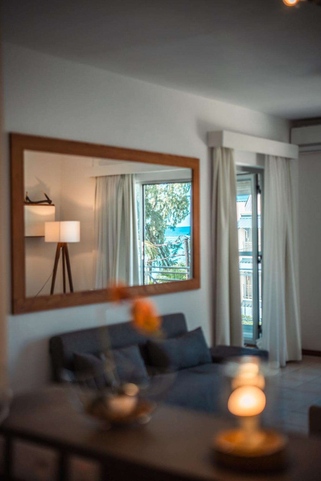 Luxurious 3-bedroom With Sea Views - Sd10 * Flic en Flac