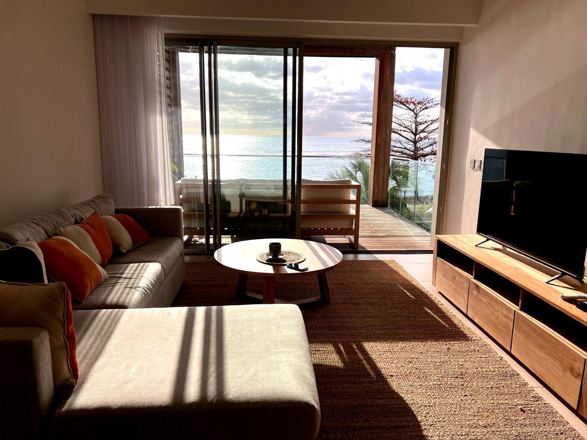 Apartment Beachfront Ocean Point