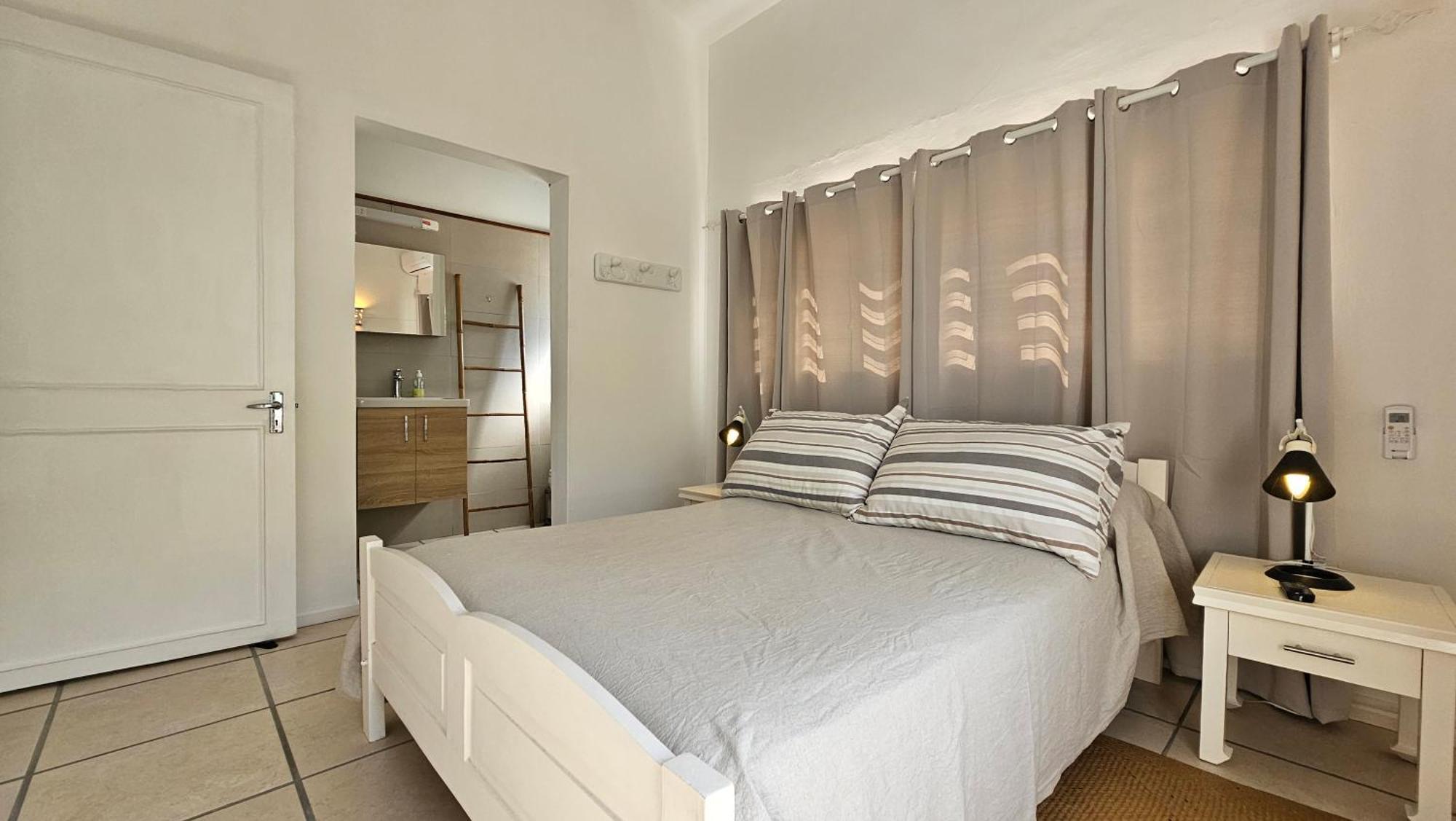 Horizon - Beachfront Homes Apartment